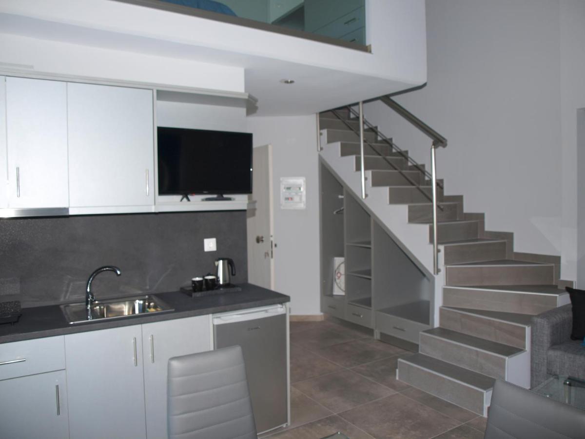 Attic Apartments Айя-Анна Екстер'єр фото