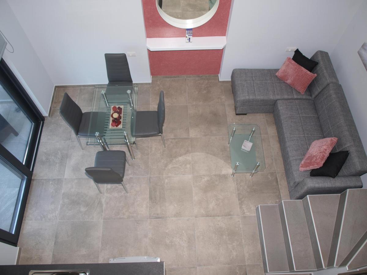 Attic Apartments Айя-Анна Екстер'єр фото