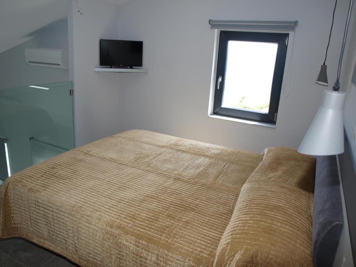 Attic Apartments Айя-Анна Екстер'єр фото